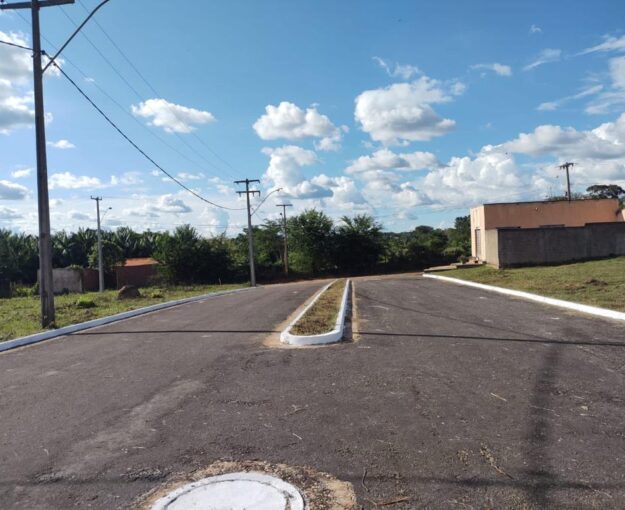 Residencial Del Madri Água Santa 4